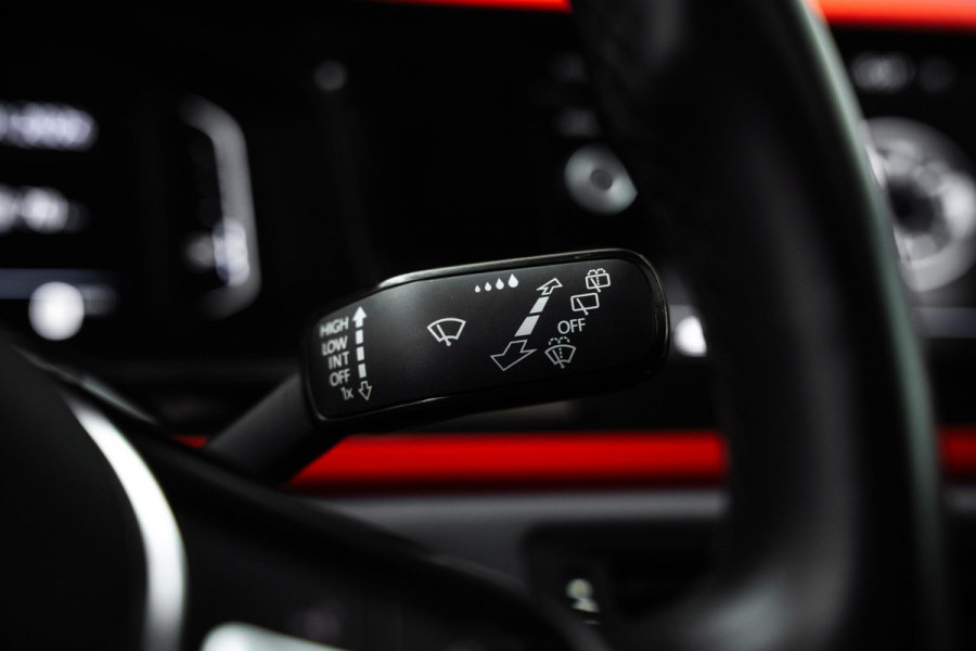 Volkswagen Polo 1.0 TSI Beats Pano|Camera|Carplay|