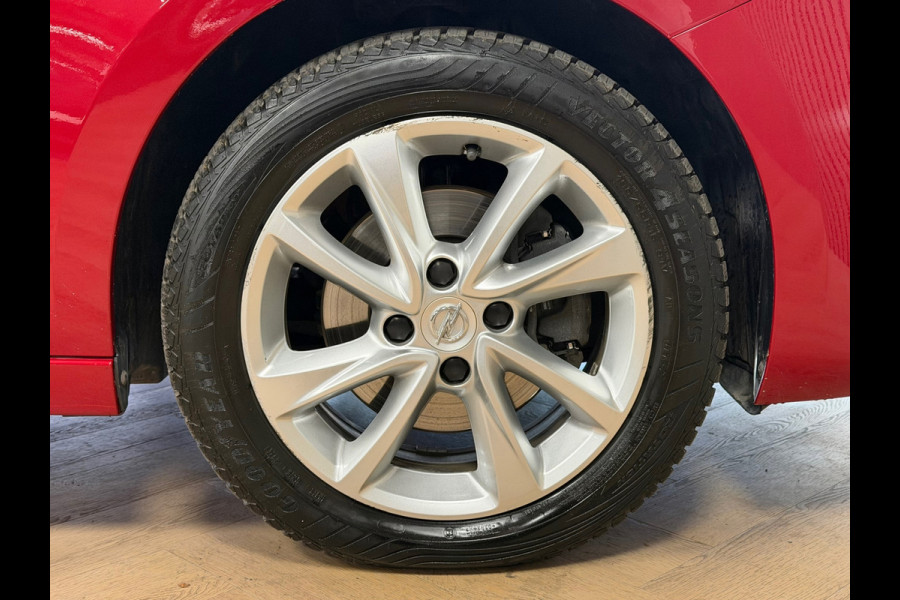 Opel Corsa 1.2 Elegance AUT. NAVIGATIE APPLE CARPLAY STOELVERWARMING PDC AUX USB CRUISE LANE ASSIST VIRTUAL COCKPIT