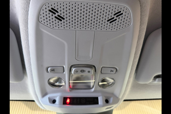 Opel Corsa 1.2 Elegance AUT. NAVIGATIE APPLE CARPLAY STOELVERWARMING PDC AUX USB CRUISE LANE ASSIST VIRTUAL COCKPIT