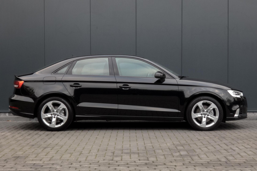 Audi A3 Limousine 1.5 TFSI CoD Design Pro Line Plus | AFNEEMBARE TREKHAAK | APPLE CARPLAY/ANDROID AUTO | STOELVERWAMING