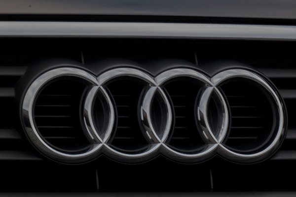 Audi A3 Limousine 1.5 TFSI CoD Design Pro Line Plus | AFNEEMBARE TREKHAAK | APPLE CARPLAY/ANDROID AUTO | STOELVERWAMING