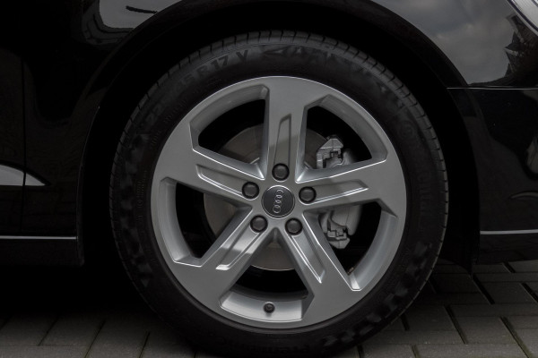 Audi A3 Limousine 1.5 TFSI CoD Design Pro Line Plus | AFNEEMBARE TREKHAAK | APPLE CARPLAY/ANDROID AUTO | STOELVERWAMING