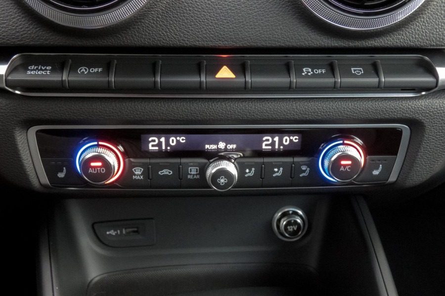 Audi A3 Limousine 1.5 TFSI CoD Design Pro Line Plus | AFNEEMBARE TREKHAAK | APPLE CARPLAY/ANDROID AUTO | STOELVERWAMING