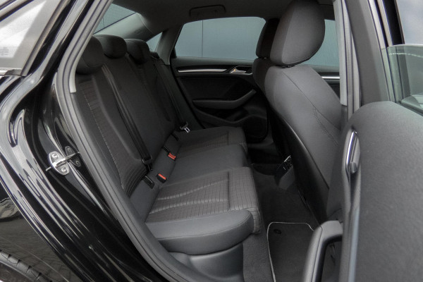 Audi A3 Limousine 1.5 TFSI CoD Design Pro Line Plus | AFNEEMBARE TREKHAAK | APPLE CARPLAY/ANDROID AUTO | STOELVERWAMING