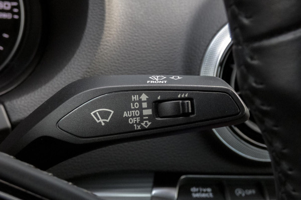 Audi A3 Limousine 1.5 TFSI CoD Design Pro Line Plus | AFNEEMBARE TREKHAAK | APPLE CARPLAY/ANDROID AUTO | STOELVERWAMING