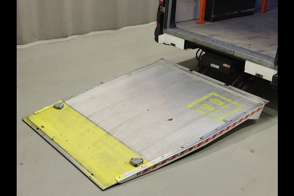 Volkswagen Crafter 2.0TDI L3/H3 Laadklep Euro 6!