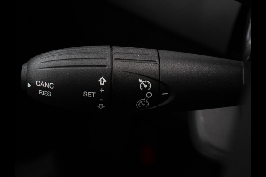 Fiat 500 1.0 Hybrid Club | Navigatie | Apple Carplay / Android Auto | Airco | Cruise Control | Parkeer sensoren | Dab