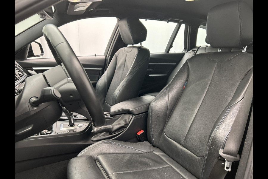 BMW 3 Serie Touring 320i Edition M Sport Shadow Executive | Origineel Nederlands | Leder Camera Lane Assist Stoelverwarming