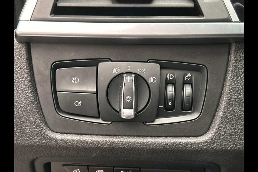 BMW 3 Serie Touring 320i Edition M Sport Shadow Executive | Origineel Nederlands | Leder Camera Lane Assist Stoelverwarming