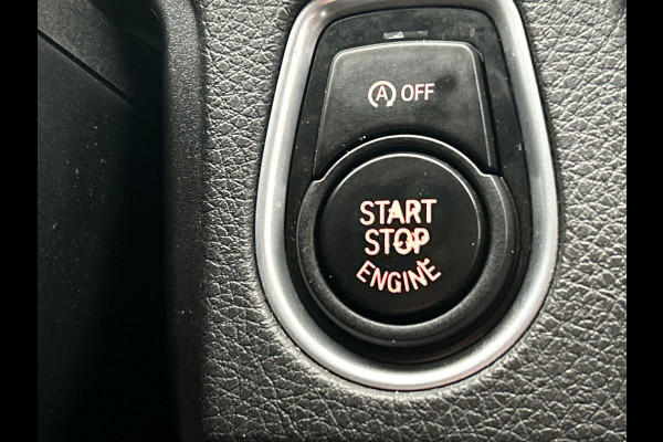 BMW 3 Serie Touring 320i Edition M Sport Shadow Executive | Origineel Nederlands | Leder Camera Lane Assist Stoelverwarming