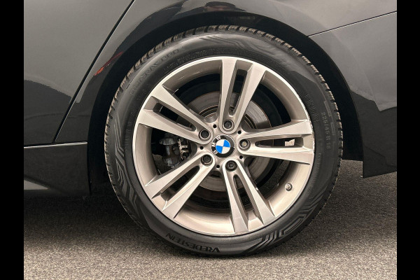 BMW 3 Serie Touring 320i Edition M Sport Shadow Executive | Origineel Nederlands | Leder Camera Lane Assist Stoelverwarming