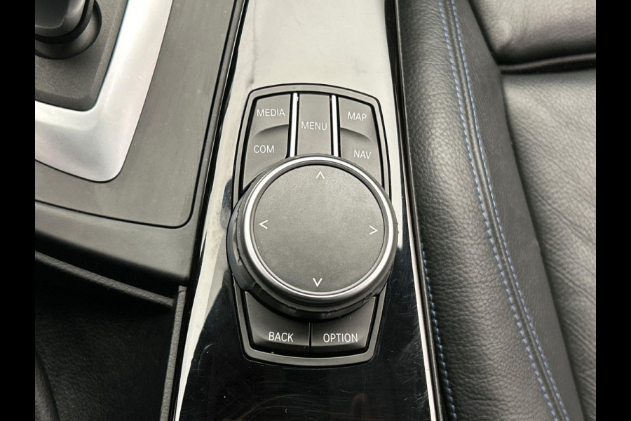 BMW 3 Serie Touring 320i Edition M Sport Shadow Executive | Origineel Nederlands | Leder Camera Lane Assist Stoelverwarming