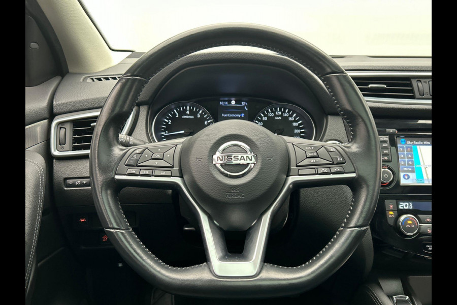 Nissan QASHQAI 1.2 Tekna Leder Navigatie Panoramadak Stoelverwarming Keyless Lane Assist Trekhaak Cruise Climate Control