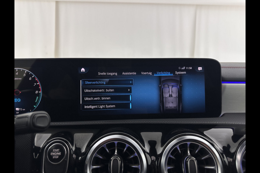 Mercedes-Benz CLA-Klasse Shooting Brake 250 e AMG Line ( Plug-in ) (INCL.BTW) *PANO | LEATHER-MICROFIBRE | MULTIBEAM-LED | AMBIENT-LIGT | BLIND-SPOT | HEATED-SPORTSEATS | WIDE-SCREEN-DIGICOCKPIT | DAB+ | NAVI-FULLMAP | CAMERA | PRIVACY-GLASS | TOWBAR | 19''A