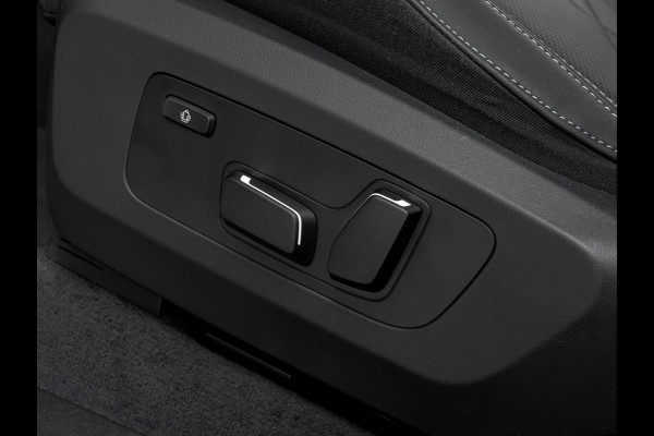 BMW X3 30e xDrive - Memoryzetel - Camera - ACC - Head-Up