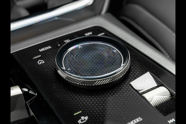 BMW X3 30e xDrive - Memoryzetel - Camera - ACC - Head-Up