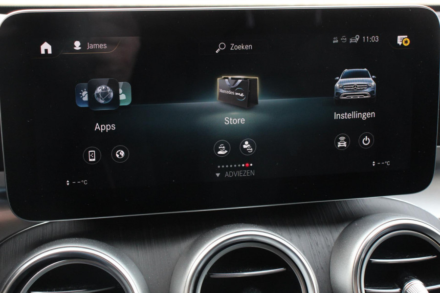 Mercedes-Benz GLC 300e 4MATIC Automaat PHEV AMG Line | Navigatie | Cruise Control | Parkeersensoren | Stoelverwarming | Panorama dak | Matrix LED-koplampen | Virtual Cockpit | Surround-systeem Burmester | Inductielader