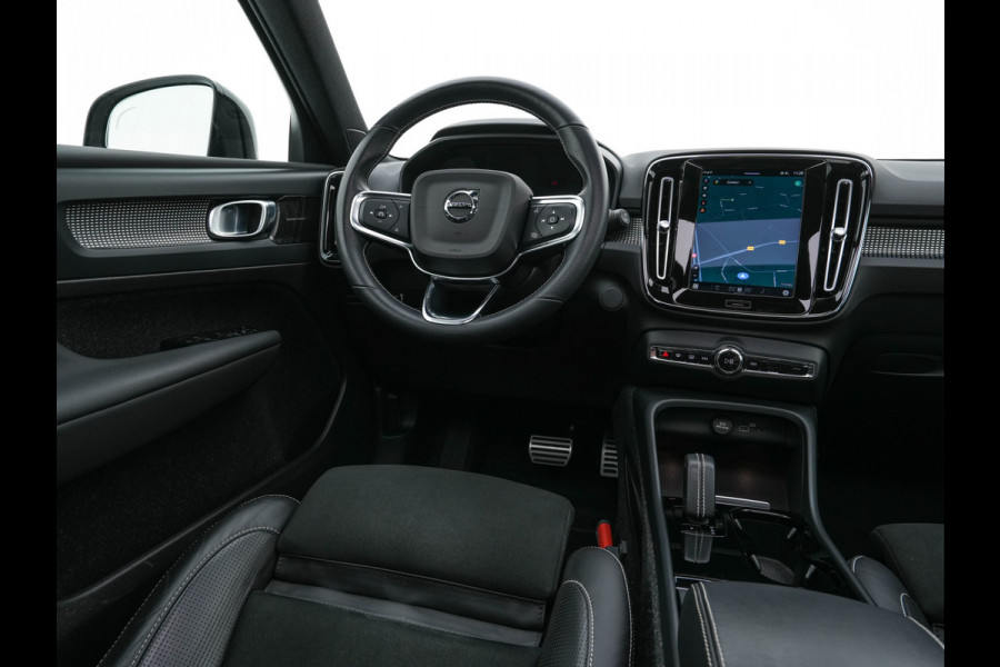 Volvo XC40 Recharge P8 AWD R-Design [ 3-Fase ] {SOH-90%} (INCL-BTW) Aut. *PANO | LEATHER-ALCANTARA | ADAPTIVE-CRUISE | DIGI-COCKPIT | FULL-LED | HARMAN/KARDON | CAMERA | NAVI-FULLMAP | ECC | PDC | KEYLESS | HEATED-SPORTSEATS | TOWBAR | 20''ALU*