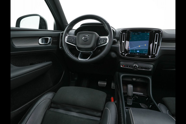 Volvo XC40 Recharge P8 AWD R-Design [ 3-Fase ] {SOH-90%} (INCL-BTW) Aut. *PANO | LEATHER-ALCANTARA | ADAPTIVE-CRUISE | DIGI-COCKPIT | FULL-LED | HARMAN/KARDON | CAMERA | NAVI-FULLMAP | ECC | PDC | KEYLESS | HEATED-SPORTSEATS | TOWBAR | 20''ALU*