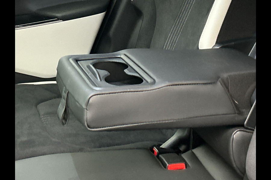 Kia Ev6 GT-Line AWD 77.4 kWh | Pano/dak | Head/Up | Trekahaak | Adaptieve/Cruise |