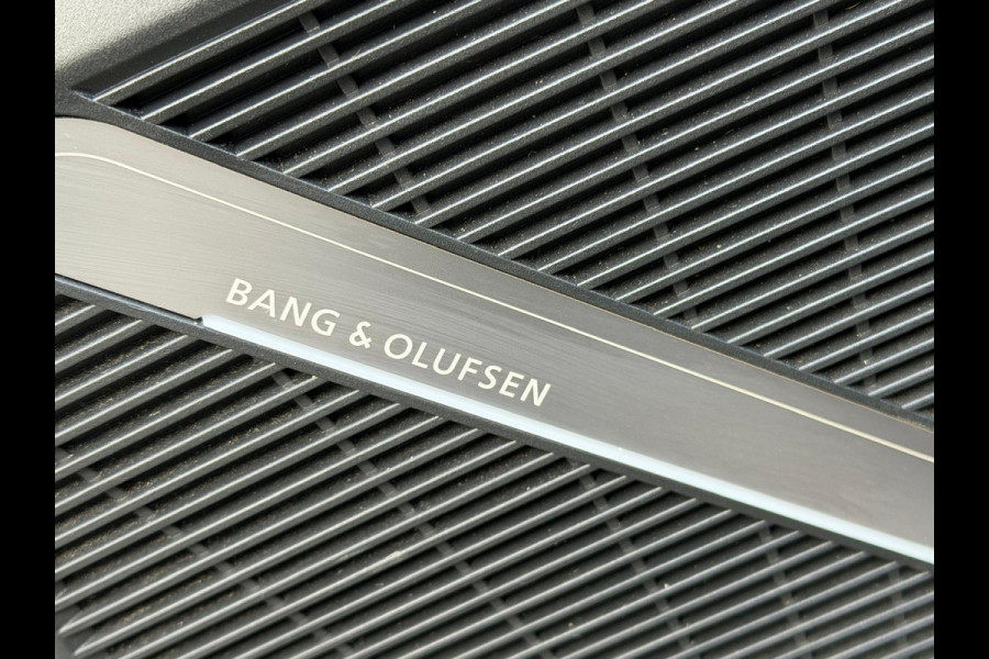 Audi Q5 50 TFSI-e S Line / Pano / B&O / Luchtvering / 360 camera / Trekhaak