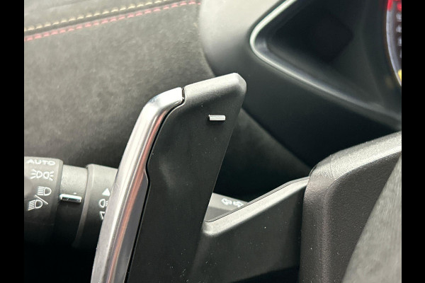 DS DS 3 Crossback 1.2 PureTech Performance Line | Trekhaak | Rondomzicht/Camera | Origineel NL