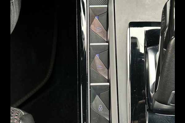 DS DS 3 Crossback 1.2 PureTech Performance Line | Trekhaak | Rondomzicht/Camera | Origineel NL