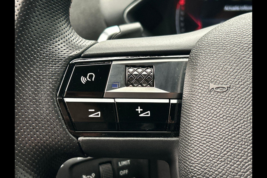 DS DS 3 Crossback 1.2 PureTech Performance Line | Trekhaak | Rondomzicht/Camera | Origineel NL