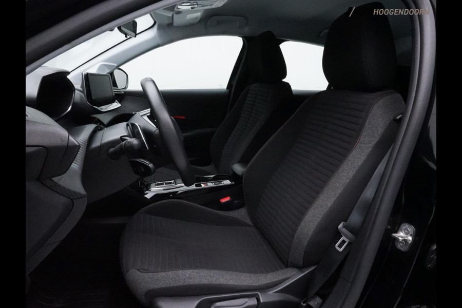 Peugeot 208 1.2 PureTech Active Pack Sport 100pk (LED,AUTOMAAT,PARKEERSENSOREN,CRUISE,APPLE CARPLAY,LM-VELGEN,CLIMATE,NIEUWE APK)