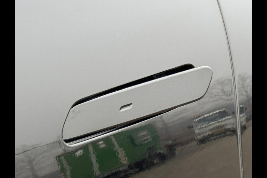 Kia Ev6 GT-Line 77.4 kWh panoramadak, soh waarde 100 procent, trekhaak, meridian, alle opties, 1 e eigenaar, NL auto met nap