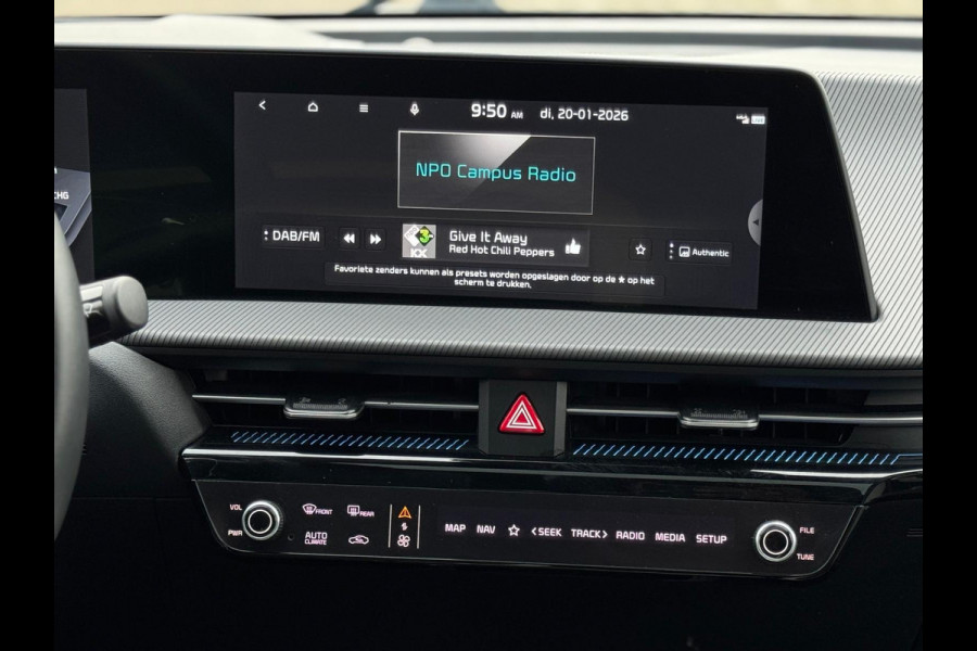 Kia Ev6 GT-Line 77.4 kWh panoramadak, soh waarde 100 procent, trekhaak, meridian, alle opties, 1 e eigenaar, NL auto met nap