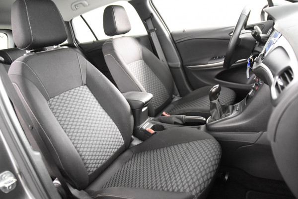 Opel Astra Sports Tourer *1ste Eigenaar*Navigatie*Trekhaak* 1.2 Edition