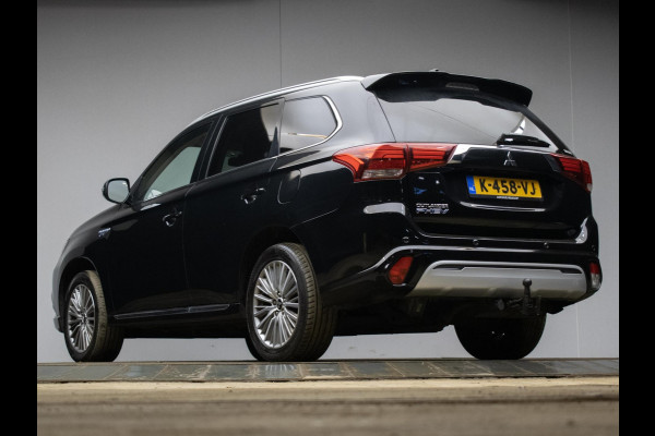 Mitsubishi Outlander 2.4 PHEV Sport (APPLE CARPLAY,NAVI,CAMERA,CLIMATE,CRUISE,STOELVERWARMING,LED,GETINT,TREKHAAK,LM VELGEN)