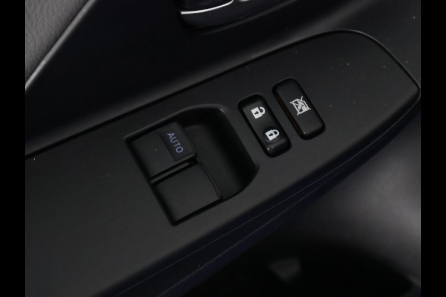 Toyota Yaris 1.5 Hybrid Dynamic Bi-Tone | Apple Carplay & AndroidAUTO | Camera | Lichtmetalen velgen |