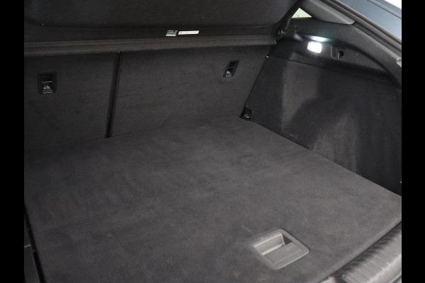 Audi Q4 Sportback e-tron 40 Launch Edition Advanced 77 kWh | Stoelverwarming | Adaptive cruise | Camera | SONOS Sound | Matrix LED | Carplay | Navigatie | Virtual Cockpit | Sportstoelen