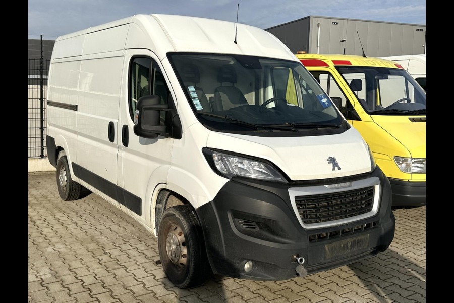 Peugeot Boxer 2.2 BlueHDi 140 L2H2 MOTOR NIET 100%