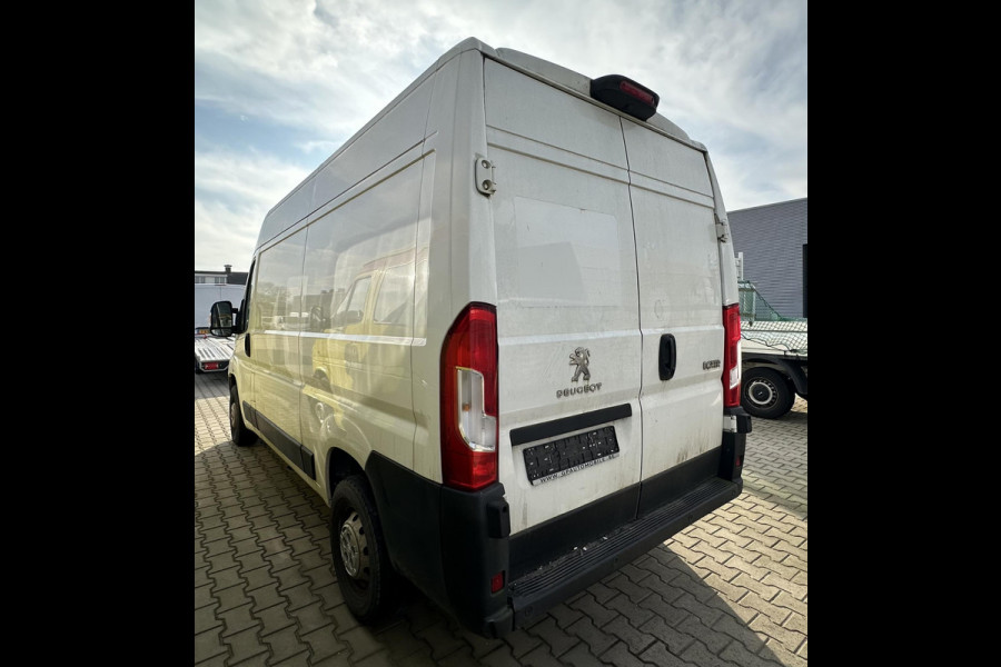 Peugeot Boxer 2.2 BlueHDi 140 L2H2 MOTOR NIET 100%