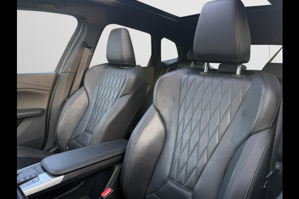 BMW 2 Serie Active Tourer Trekhaak | Head-Up | Panorama | 360° | Leder | Stoelverw.