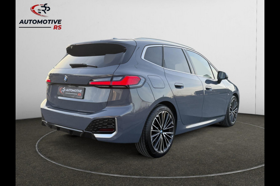 BMW 2 Serie Active Tourer Trekhaak | Head-Up | Panorama | 360° | Leder | Stoelverw.