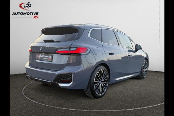 BMW 2 Serie Active Tourer Trekhaak | Head-Up | Panorama | 360° | Leder | Stoelverw.
