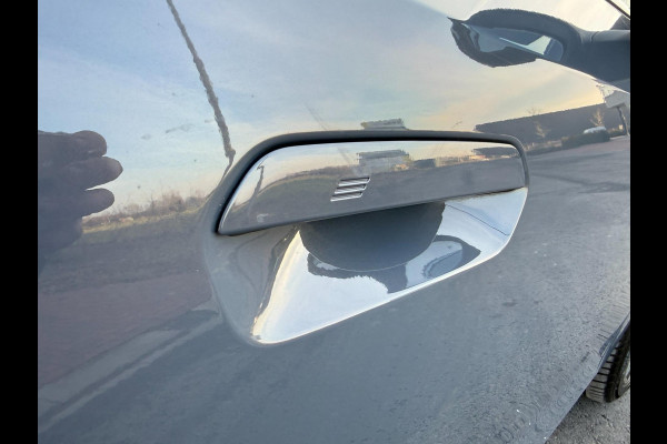 BMW 2 Serie Active Tourer Trekhaak | Head-Up | Panorama | 360° | Leder | Stoelverw.