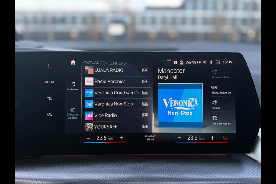 BMW 2 Serie Active Tourer Trekhaak | Head-Up | Panorama | 360° | Leder | Stoelverw.