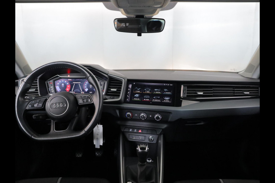 Audi A1 Sportback 25 TFSI Pro Line 95 pk | Navigatie via App | Parkeersensoren achter | Cruise control |