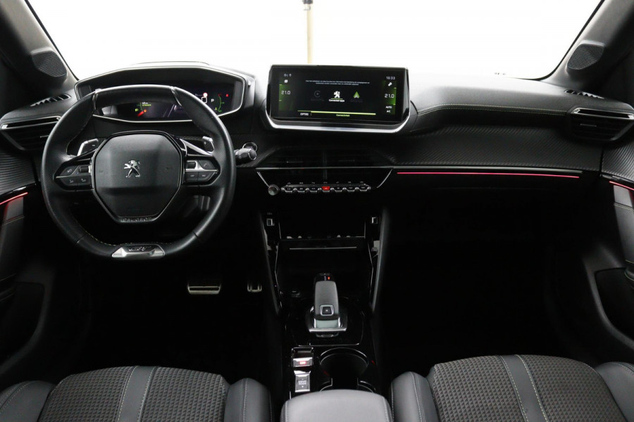 Peugeot 208 1.2*GT-LINE*PANO*AUTOM*ECC*CRUISE*NAVI*CAM*CARPLAY