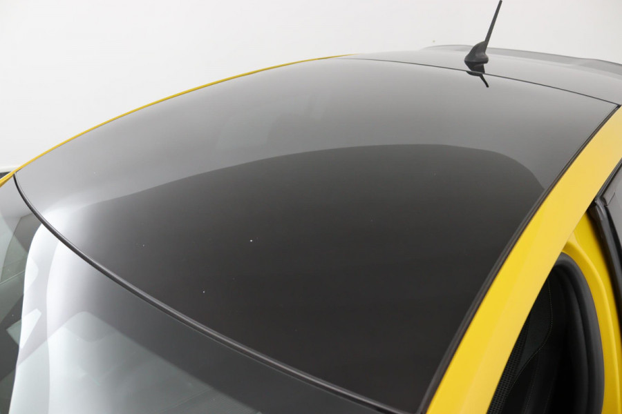 Peugeot 208 1.2*GT-LINE*PANO*AUTOM*ECC*CRUISE*NAVI*CAM*CARPLAY