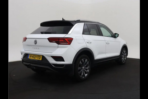 Volkswagen T-Roc 1.5 TSI Sport Xenon Navi Camera Virtuel cockpit T-haak Bj:2020