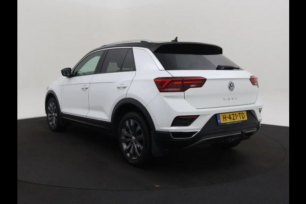 Volkswagen T-Roc 1.5 TSI Sport Xenon Navi Camera Virtuel cockpit T-haak Bj:2020