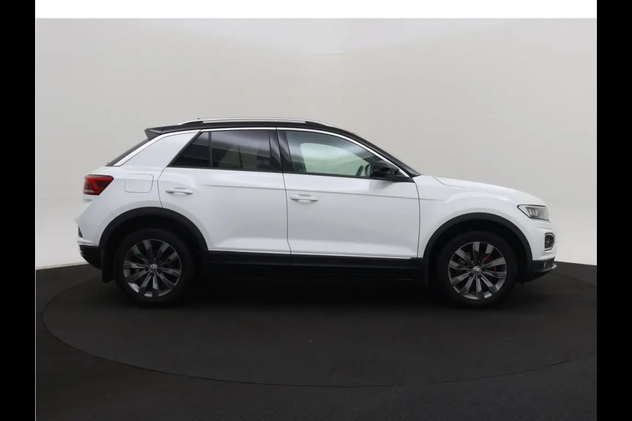 Volkswagen T-Roc 1.5 TSI Sport Xenon Navi Camera Virtuel cockpit T-haak Bj:2020