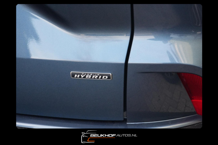 Ford Kuga 2.5 PHEV Titanium Camera Trekhaak Carplay Navigati