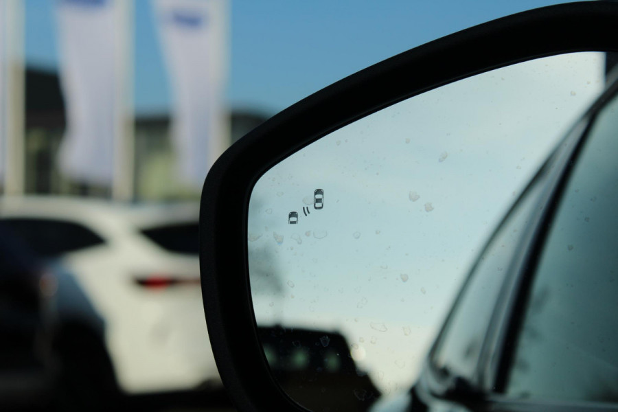 Ford Mustang Mach-E Extended Premium AWD 98 kWh | Panoramadak | Technology Pack + | 1.500kg Trekgewicht